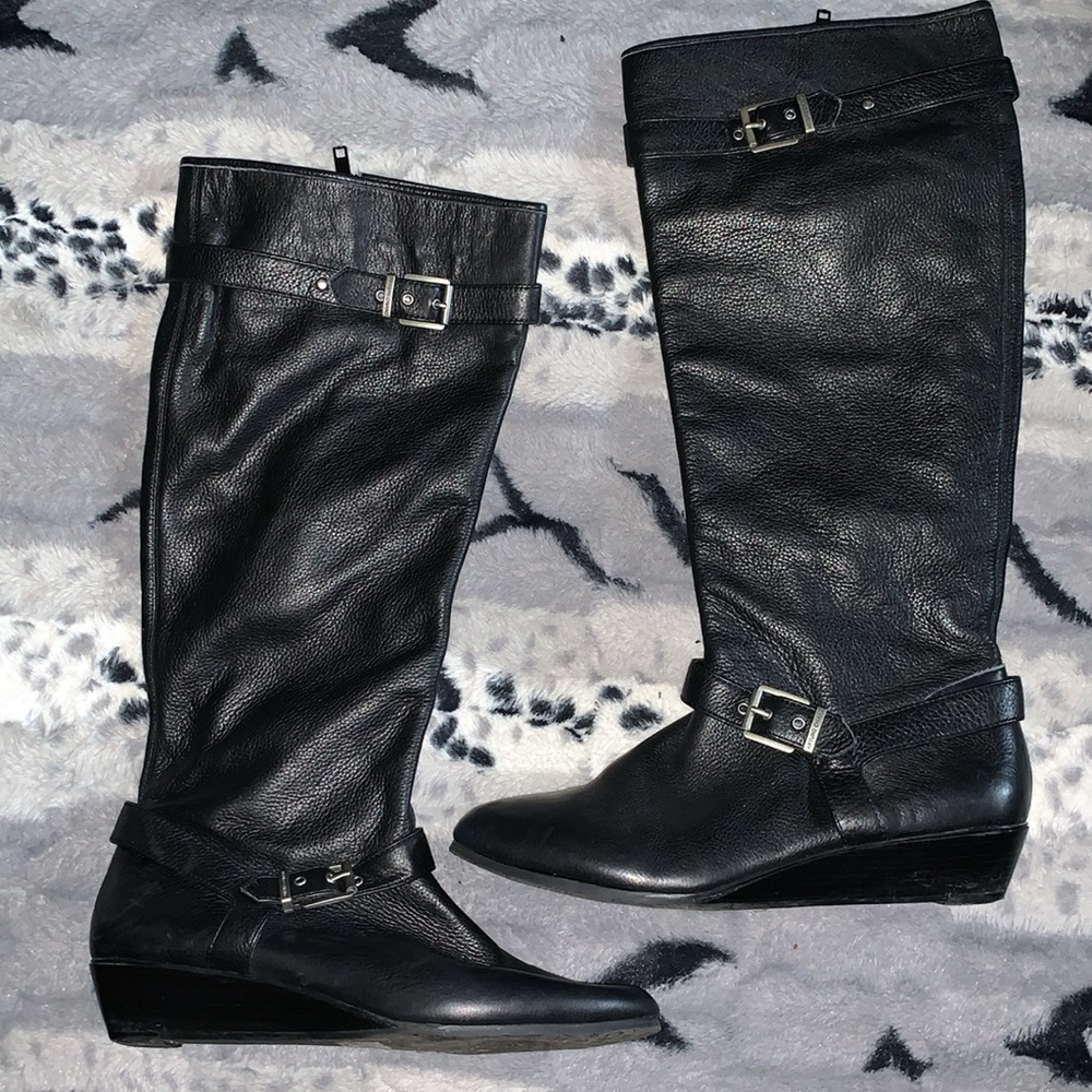ARTURO CHIANG Leather Wedge Riding Boots — 9